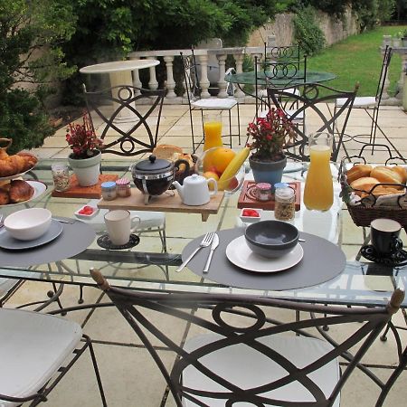Bed and Breakfast Chezlola Civray  Exterior foto